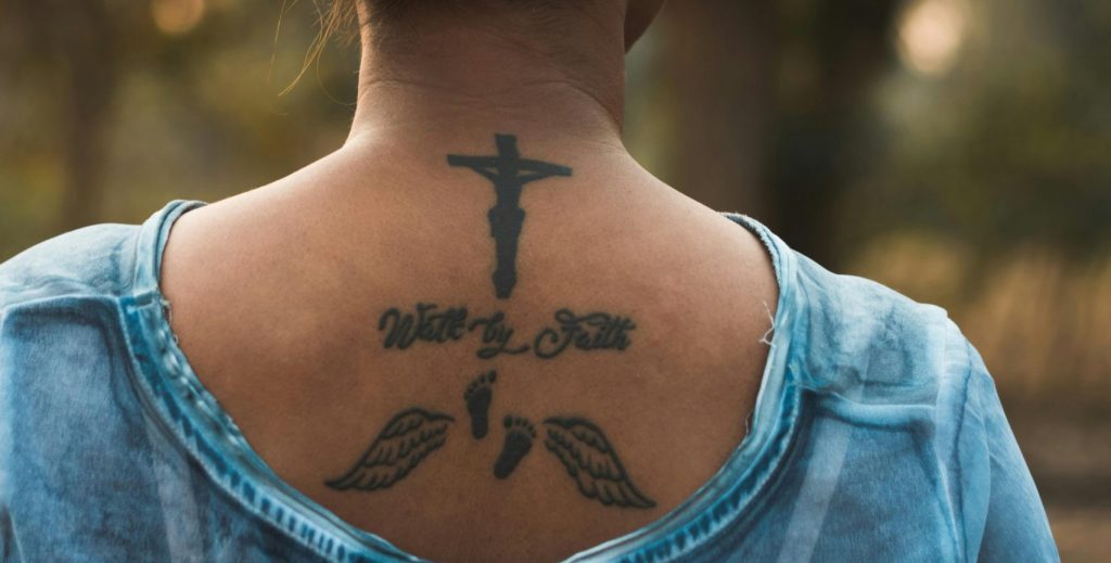Tatouage religieux - Velroy Fernandes - pexels